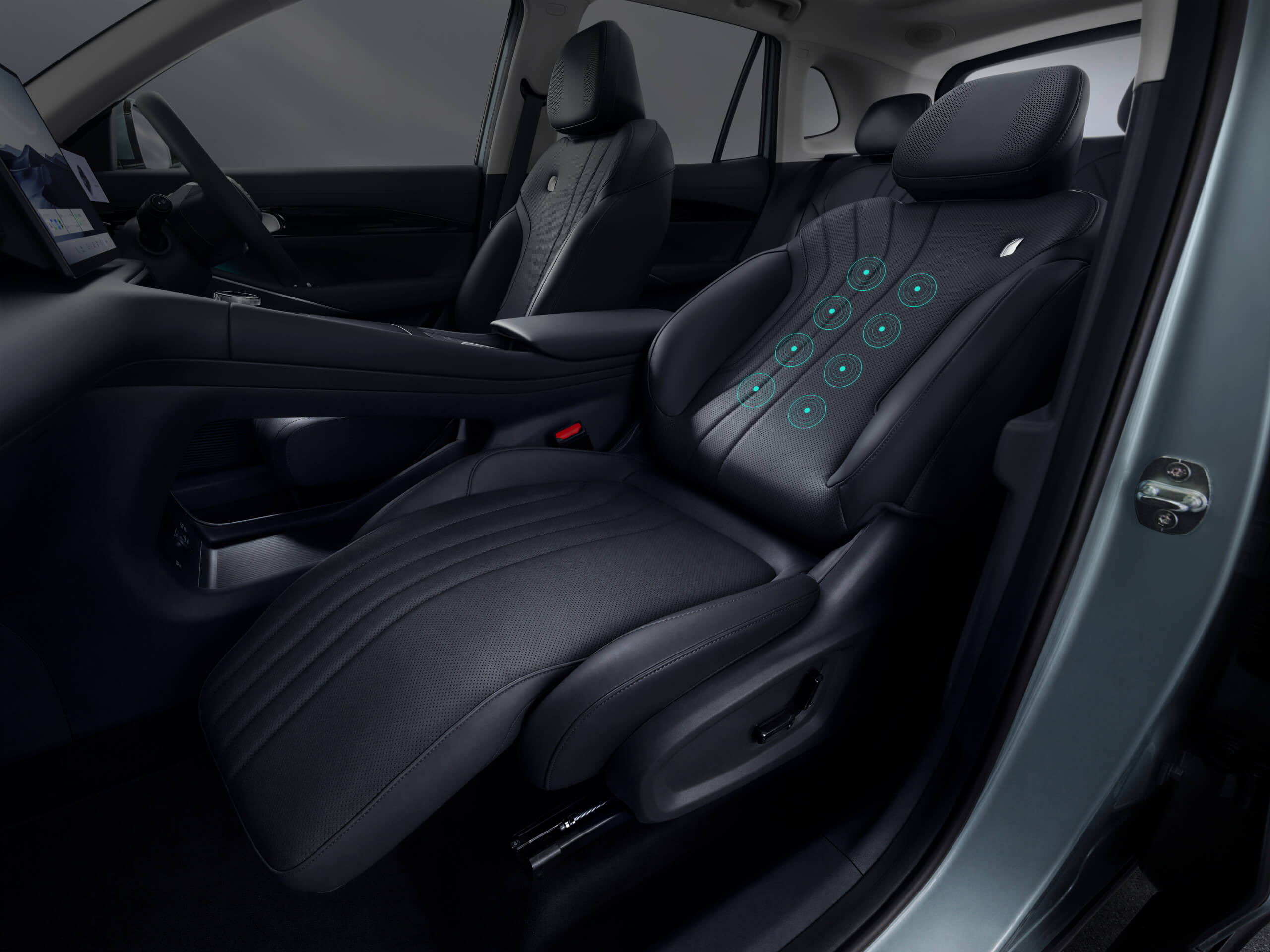 Fully Reclinable Front Seats